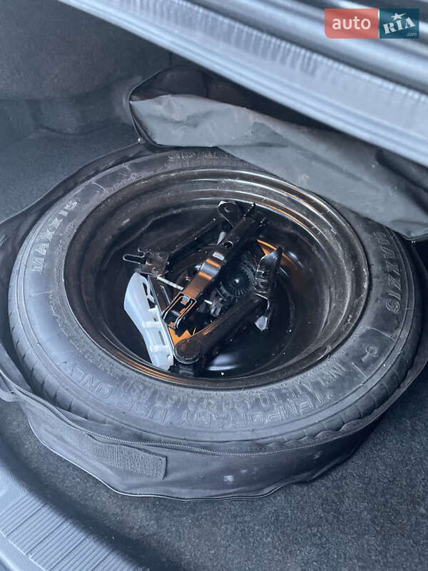 Седан Ford Fusion 2017 в Чернігові