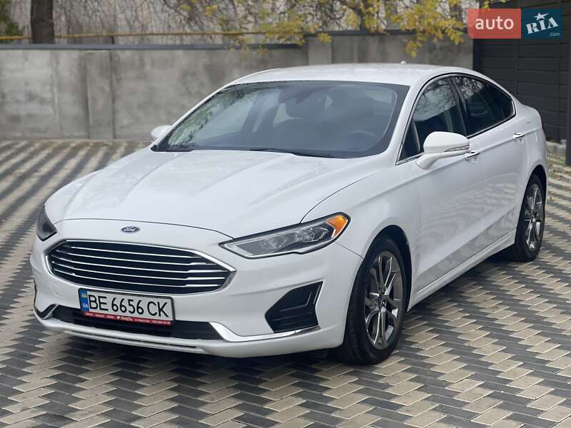 Седан Ford Fusion 2018 в Миколаєві