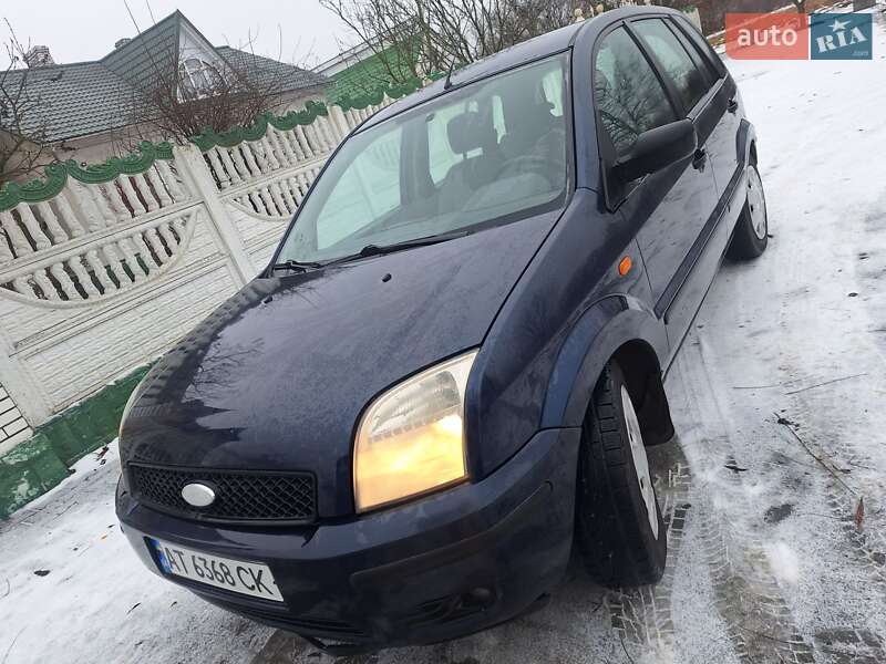 Хетчбек Ford Fusion 2003 в Чернівцях фото 20 Хетчбек Ford Fusion 2003 в Чернівцях