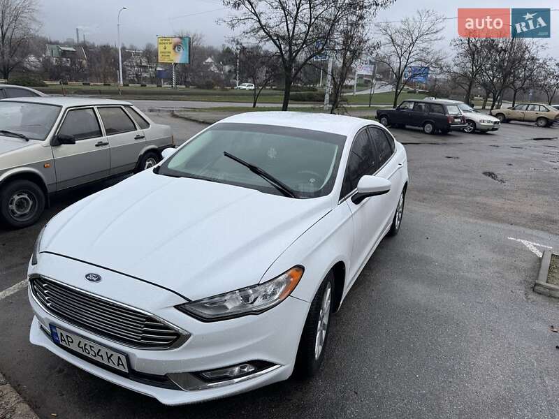 Седан Ford Fusion 2016 в Запоріжжі