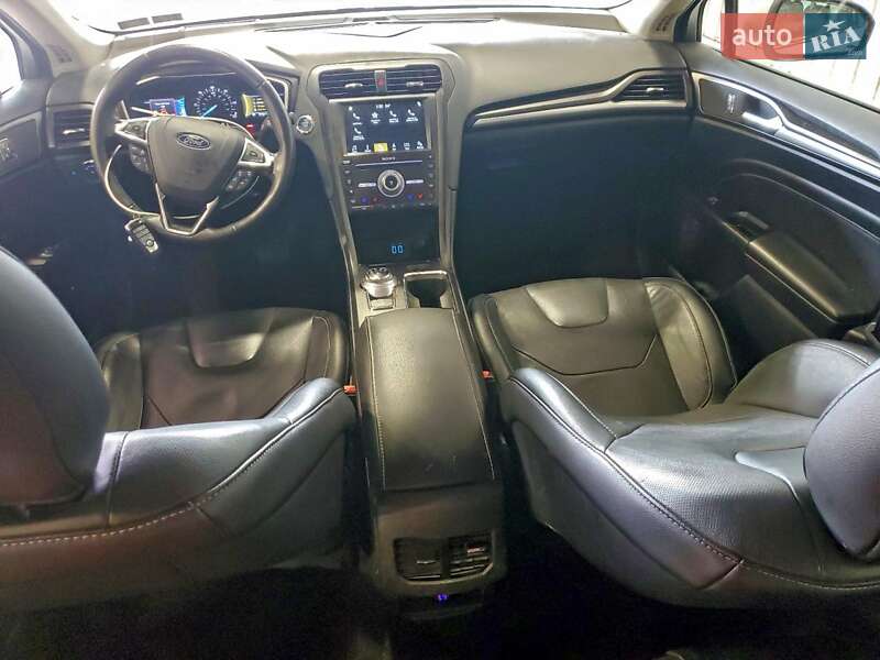 Седан Ford Fusion 2019 в Вінниці