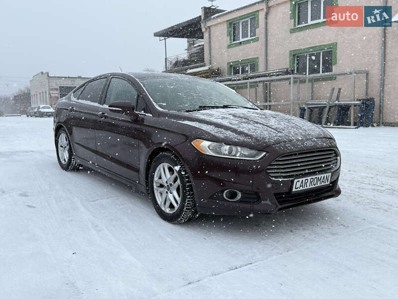 Седан Ford Fusion 2013 в Дрогобыче