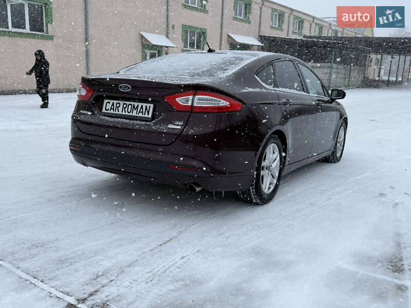 Седан Ford Fusion 2013 в Дрогобыче