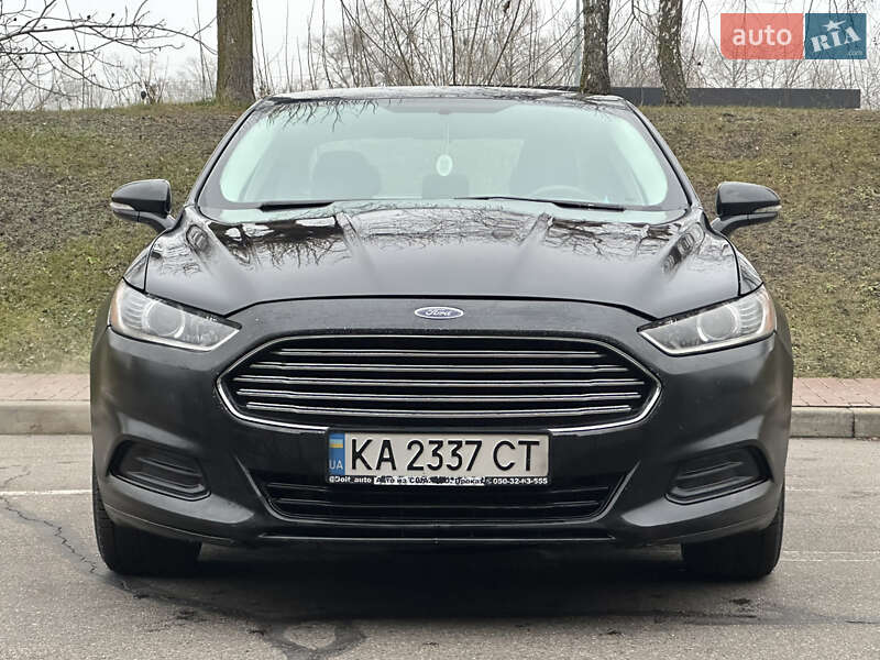 Седан Ford Fusion 2014 в Києві
