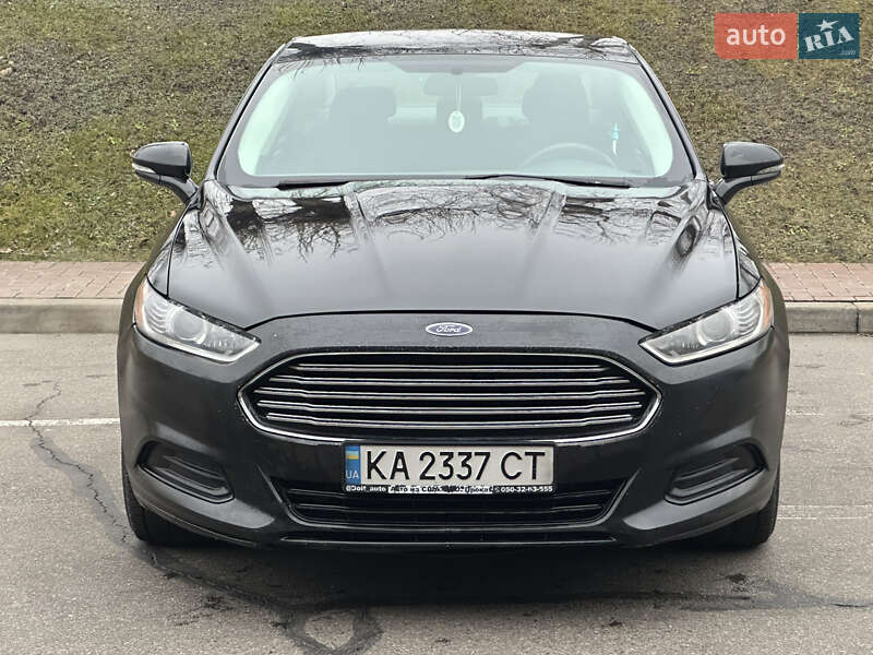 Седан Ford Fusion 2014 в Києві