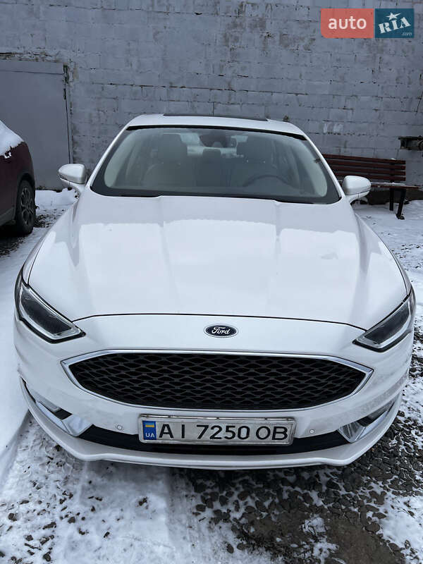 Седан Ford Fusion 2016 в Києві