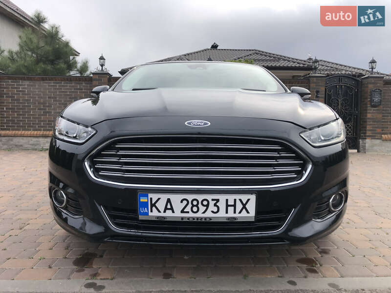 Седан Ford Fusion 2014 в Черкасах