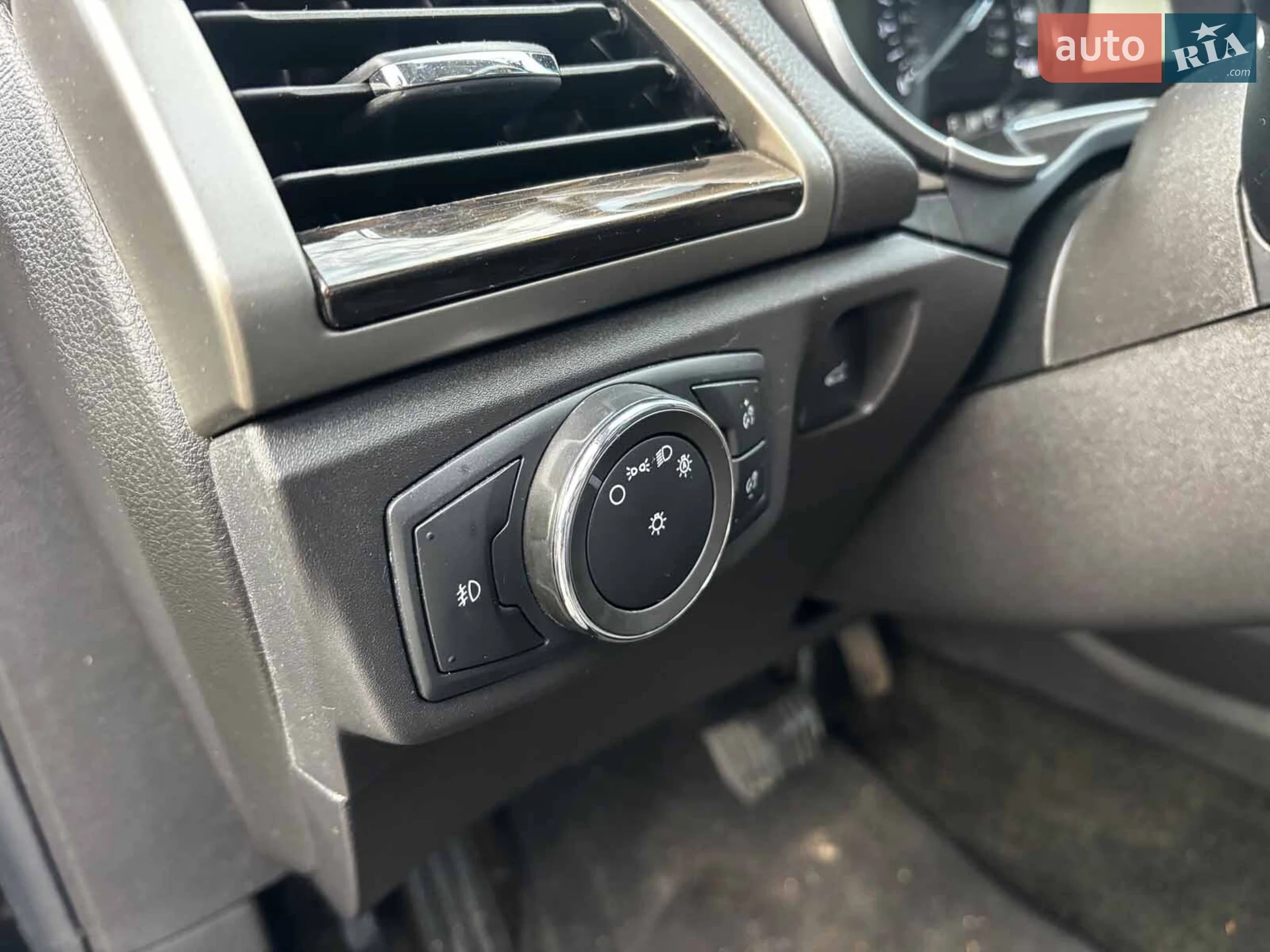 2014 Ford Fusion - мініатюра 20