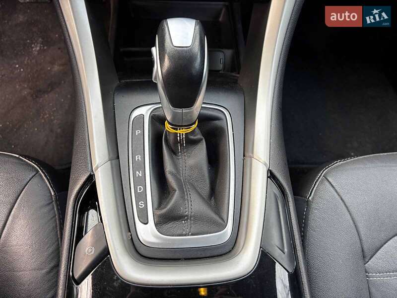 Седан Ford Fusion 2014 в Запоріжжі