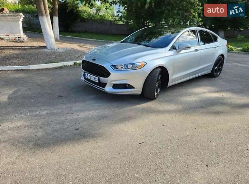 Седан Ford Fusion 2015 в Корюковке
