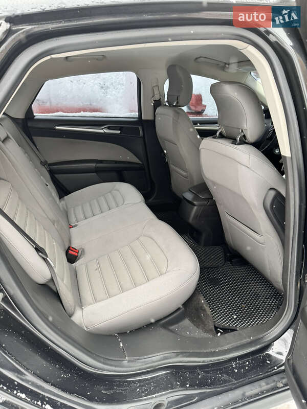 Седан Ford Fusion 2014 в Хмельницькому