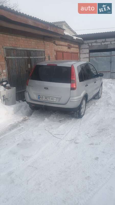 Хетчбек Ford Fusion 2005 в Калинівці