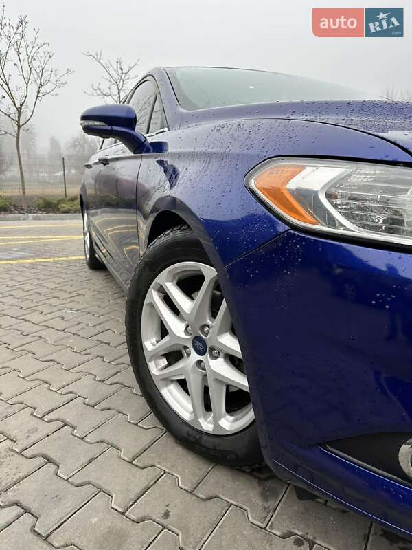Седан Ford Fusion 2014 в Хмельницком