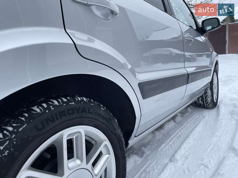 Хэтчбек Ford Fusion 2008 в Виннице фото 49 Хэтчбек Ford Fusion 2008 в Виннице