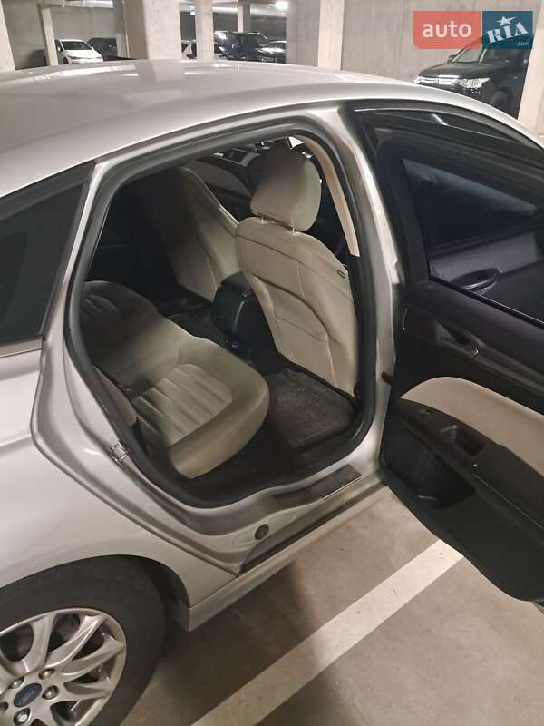 Седан Ford Fusion 2016 в Николаеве