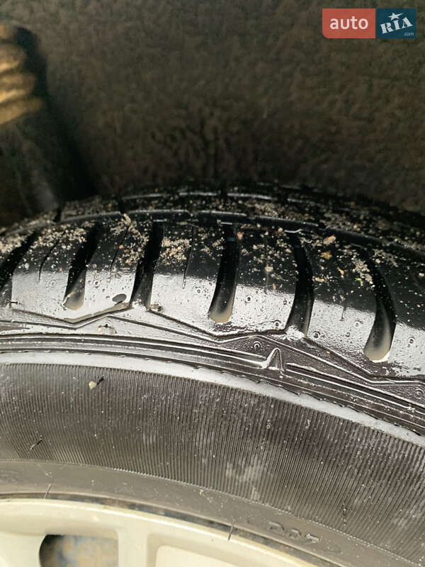 Хетчбек Ford Fusion 2005 в Охтирці фото 4 Хетчбек Ford Fusion 2005 в Охтирці