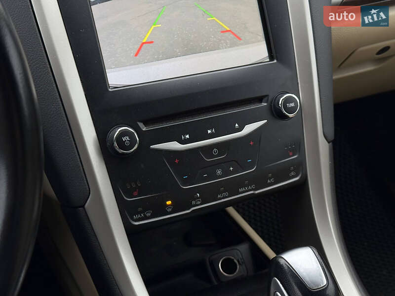 Седан Ford Fusion 2014 в Києві фото 27 Седан Ford Fusion 2014 в Києві