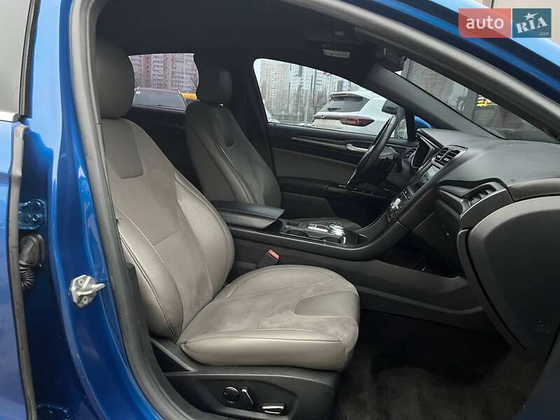 Седан Ford Fusion 2016 в Киеве