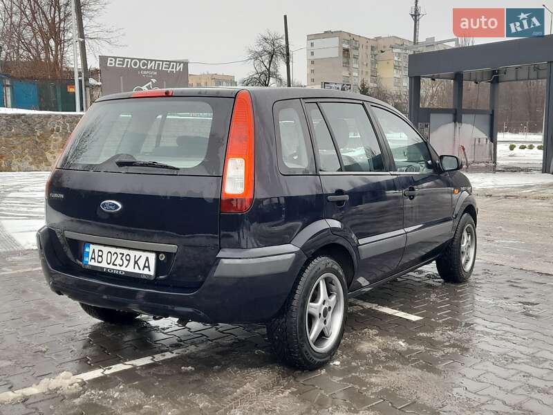 Хетчбек Ford Fusion 2006 в Вінниці