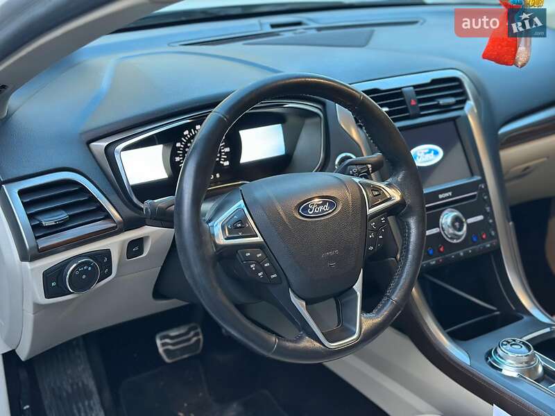 Седан Ford Fusion 2017 в Одессе
