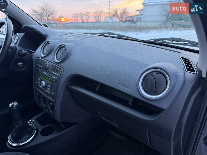 Хэтчбек Ford Fusion 2009 в Борисполе фото 28 Хэтчбек Ford Fusion 2009 в Борисполе