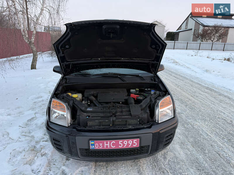 Хэтчбек Ford Fusion 2009 в Борисполе фото 41 Хэтчбек Ford Fusion 2009 в Борисполе