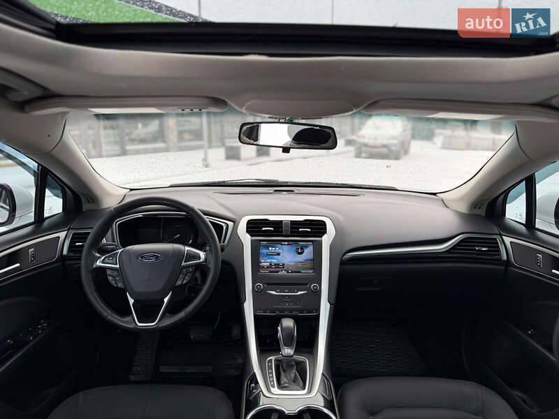 Седан Ford Fusion 2014 в Днепре