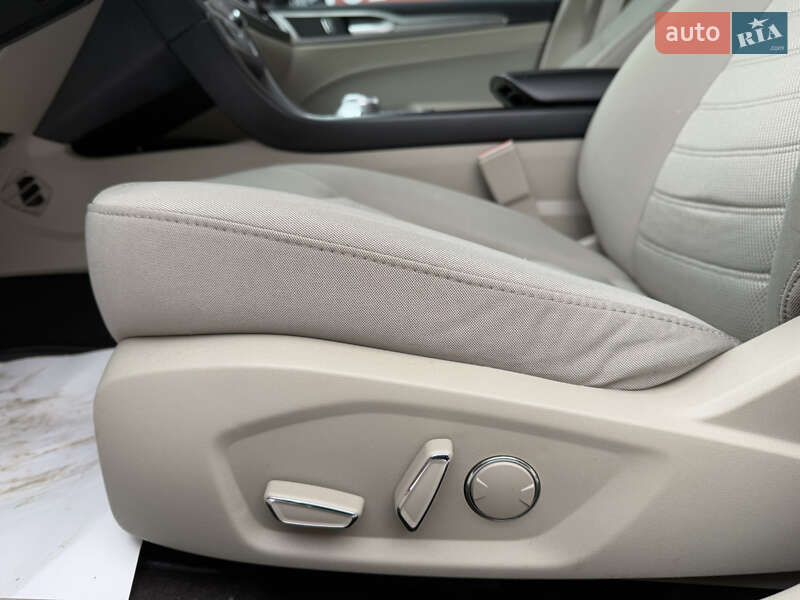 Седан Ford Fusion 2020 в Стрые фото 17 Седан Ford Fusion 2020 в Стрые
