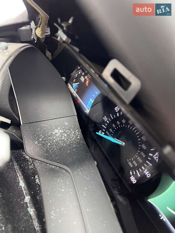 Седан Ford Fusion 2019 в Фастове