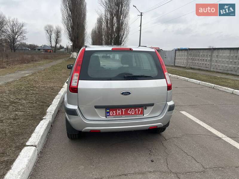 Хетчбек Ford Fusion 2008 в Кременчуці