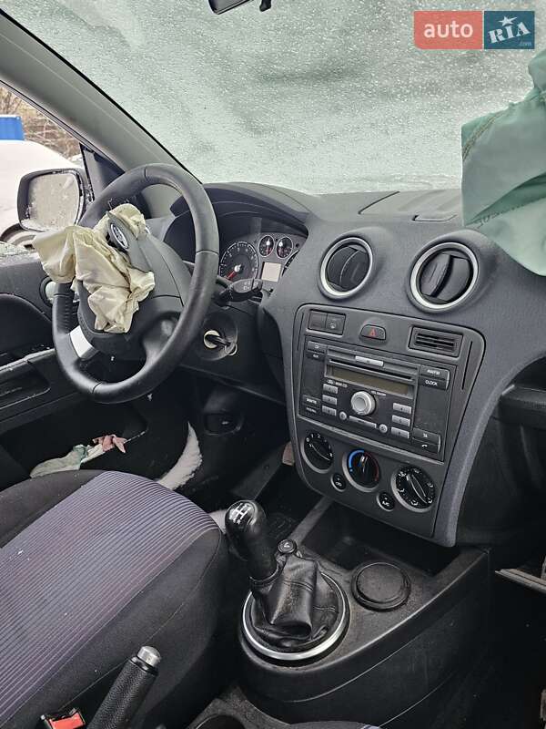 Хетчбек Ford Fusion 2010 в Києві