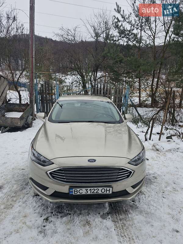 Седан Ford Fusion 2016 в Винниках фото Седан Ford Fusion 2016 в Винниках