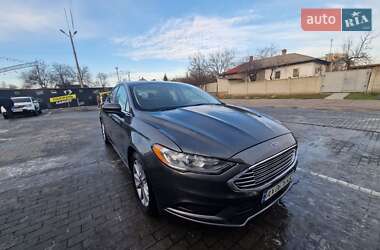 Седан Ford Fusion 2017 в Кременчуці