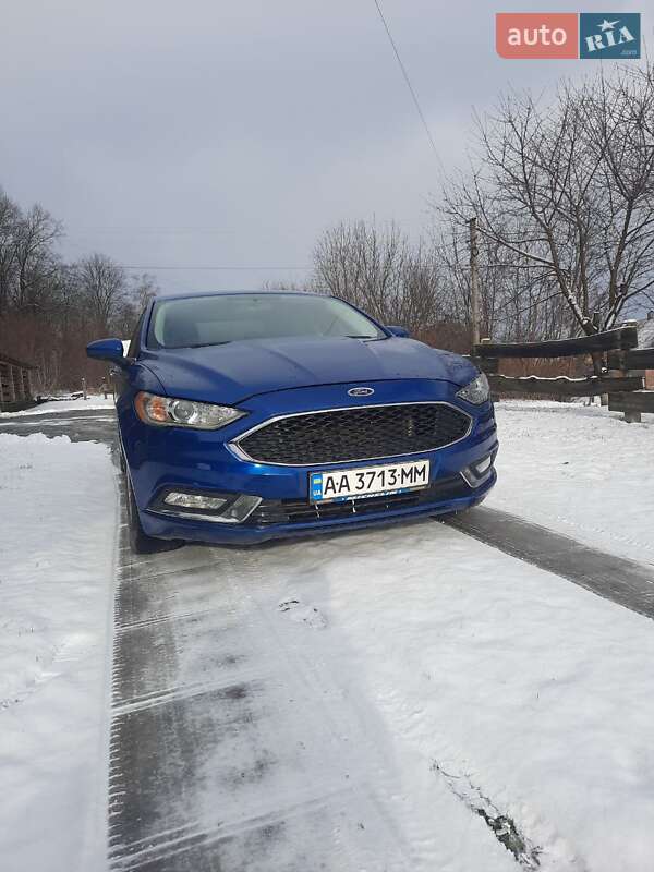 Седан Ford Fusion 2016 в Києві