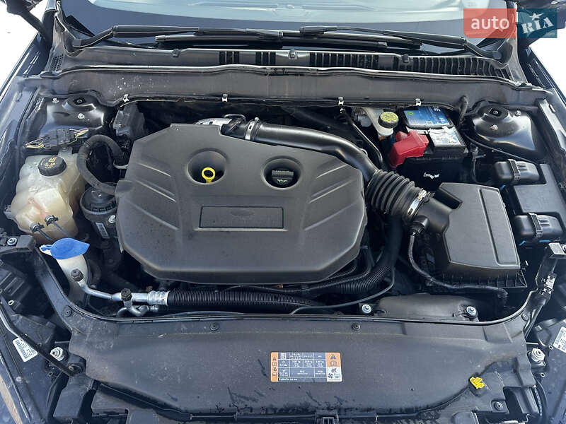 Седан Ford Fusion 2014 в Днепре