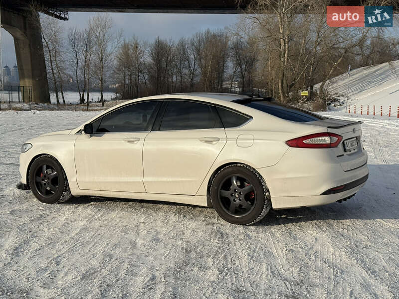 Седан Ford Fusion 2014 в Киеве фото 8 Седан Ford Fusion 2014 в Киеве