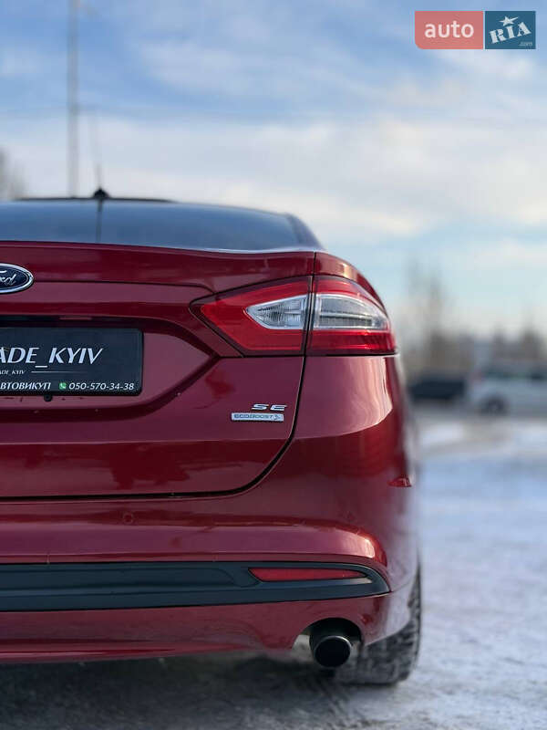 Седан Ford Fusion 2013 в Києві
