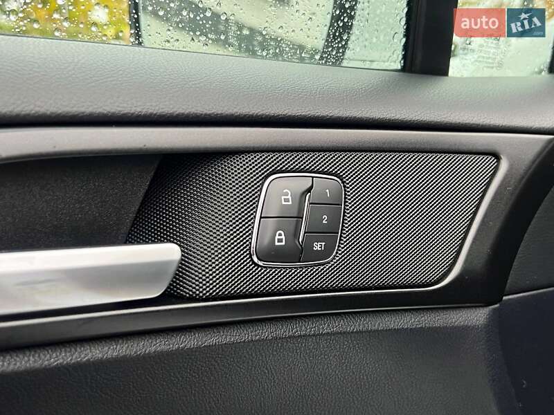 Седан Ford Fusion 2019 в Киеве