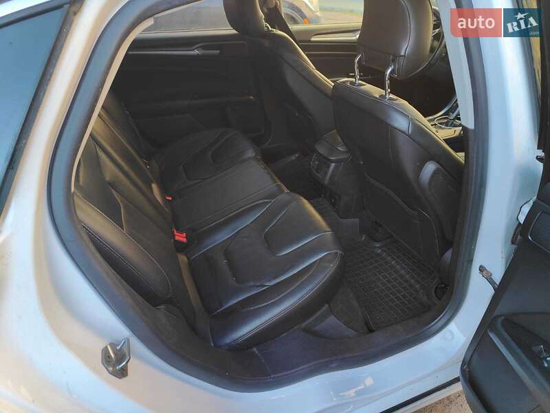 Седан Ford Fusion 2013 в Одессе