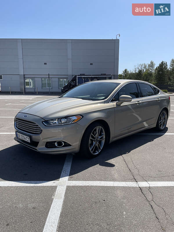 Седан Ford Fusion 2015 в Хмельницком