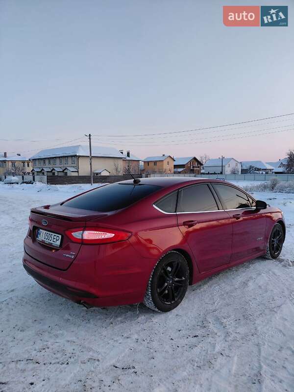 Седан Ford Fusion 2016 в Києві