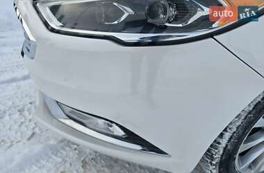Седан Ford Fusion 2017 в Львове
