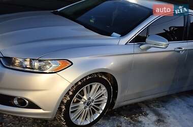 Седан Ford Fusion 2014 в Чернигове