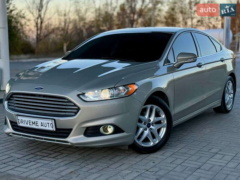 Ford Fusion 2014