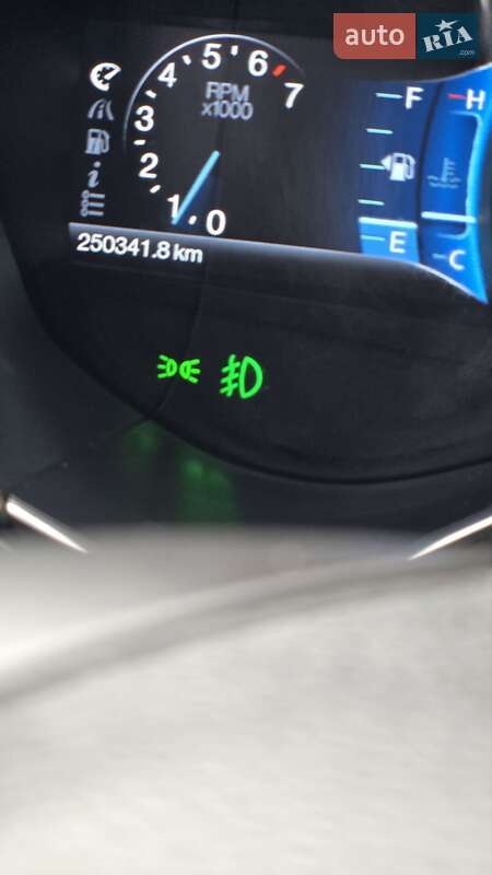 Седан Ford Fusion 2014 в Кропивницком фото 11 Седан Ford Fusion 2014 в Кропивницком