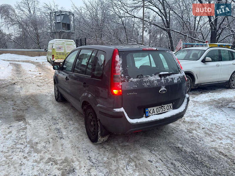 Хетчбек Ford Fusion 2002 в Києві