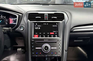 Седан Ford Fusion 2016 в Одессе
