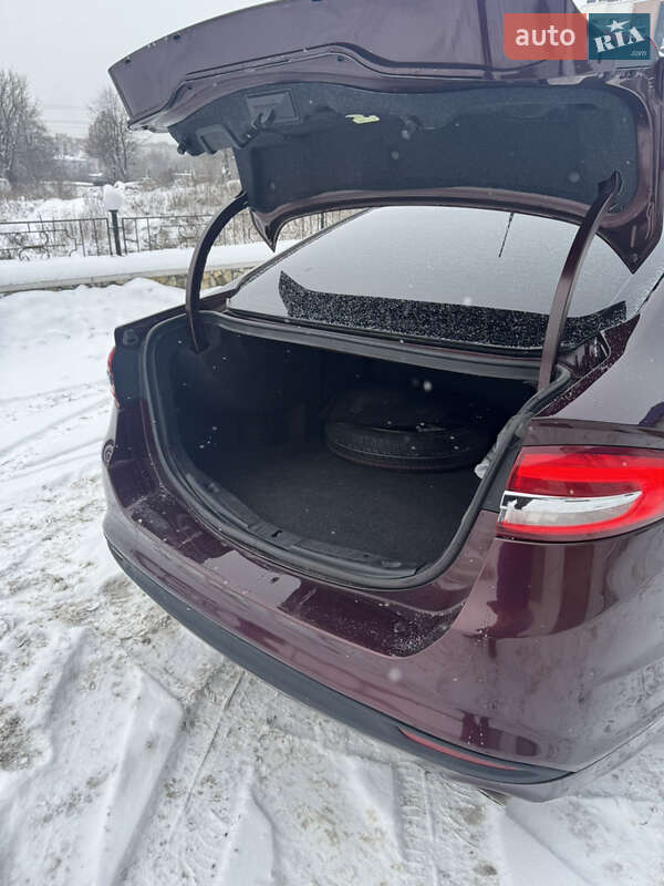 Седан Ford Fusion 2017 в Хмельницькому