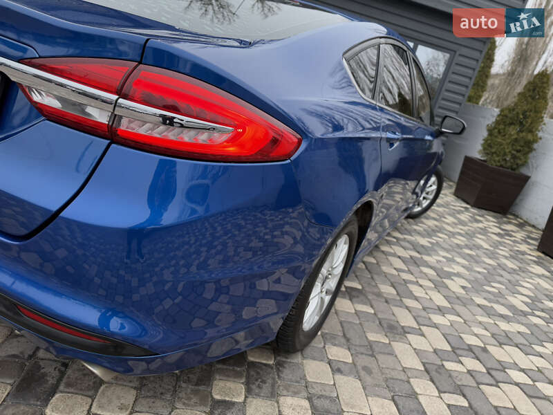 Седан Ford Fusion 2016 в Кропивницком