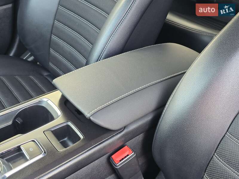 Седан Ford Fusion 2017 в Хмельницком